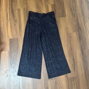 Elegant Black Wide-Leg Pants